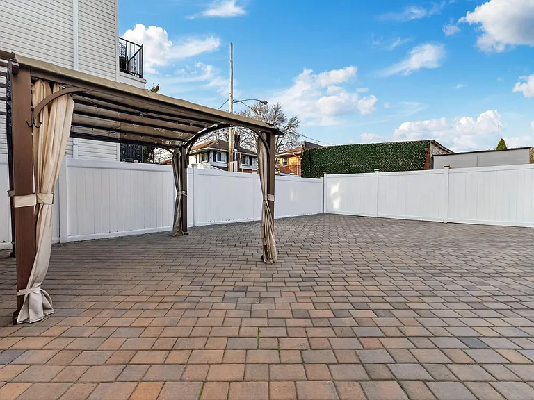 104 McAdoo Ave — Photo 25