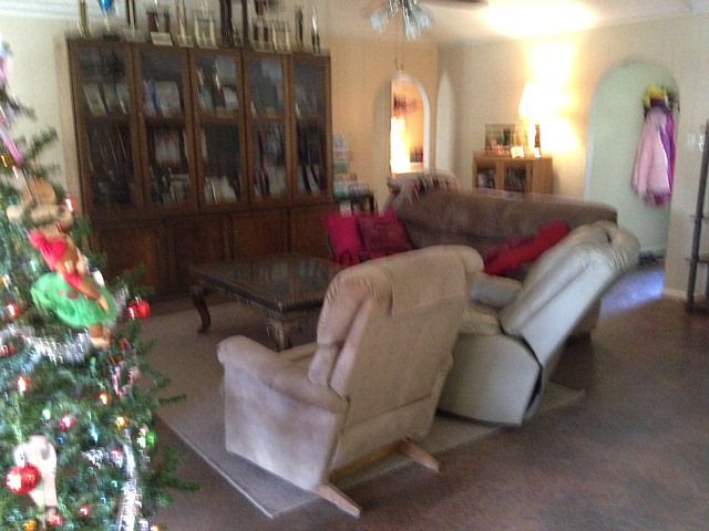 2nd image of 3917 Inglewood Dr