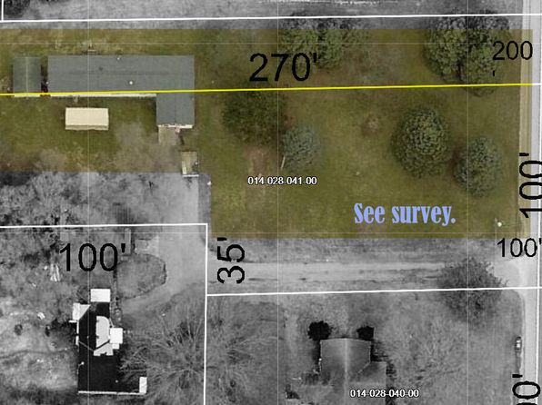 4764 S Greenville Rd, Greenville, MI 48838