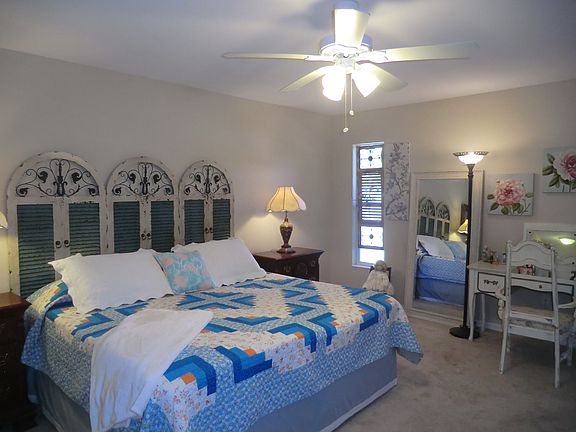5th image of 4192 Pincushion St