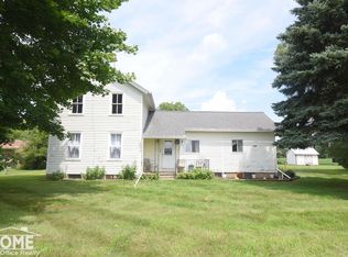 6972 W Juddville Rd, Elsie, MI 48831
