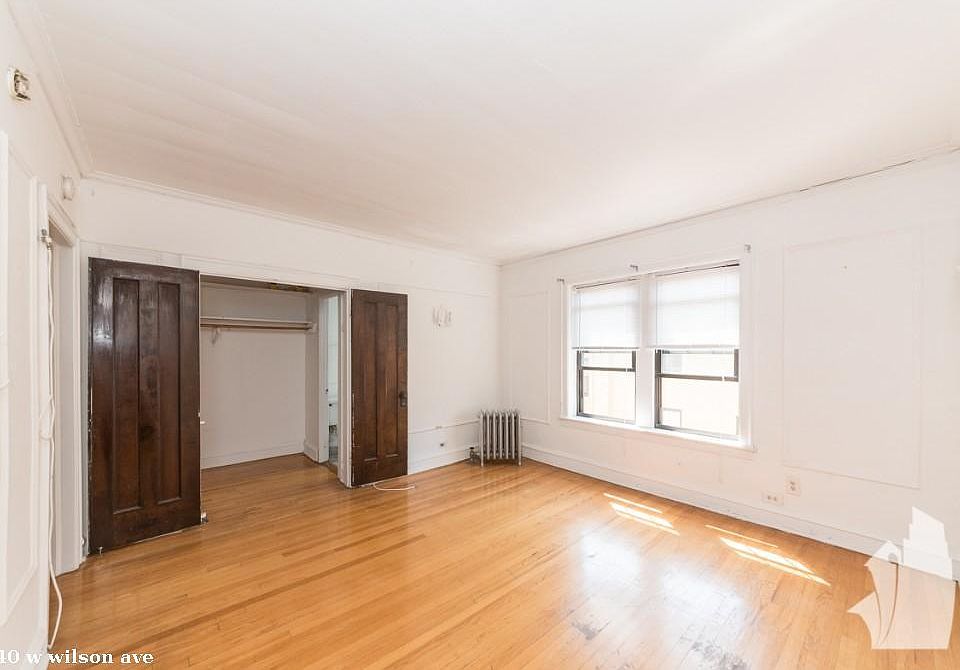 1st image of 1940 W Wilson Ave #1116