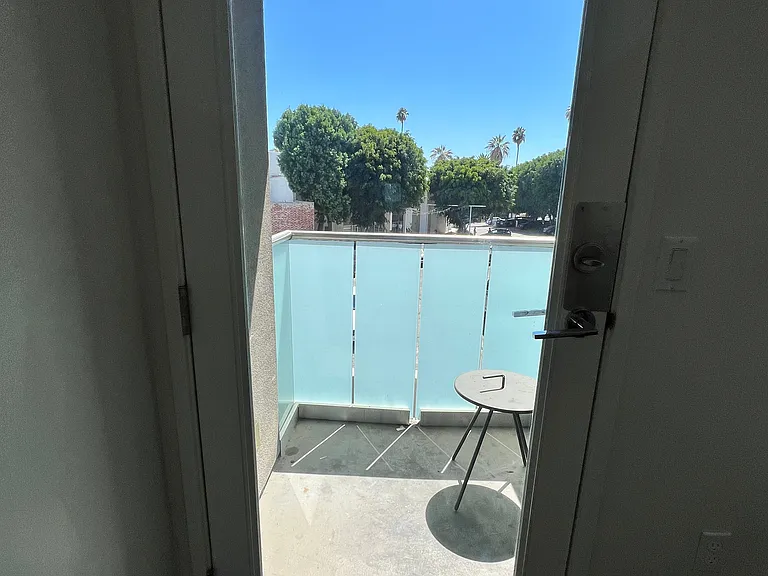 1735 N La Brea Ave #404 — Photo 9
