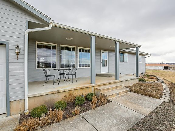 3rd image of 6311 Wapiti Dr
