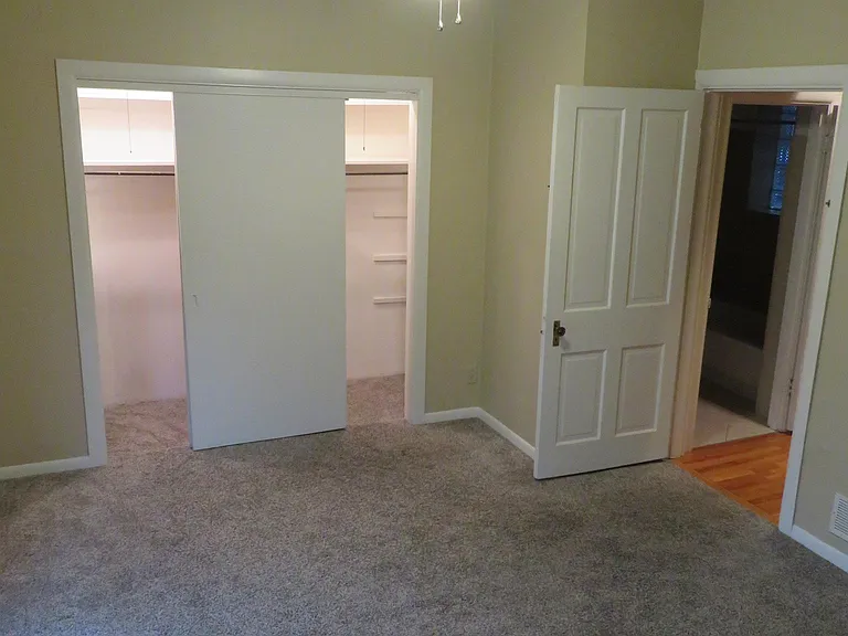 1026 Paradrome St #2 — Photo 13