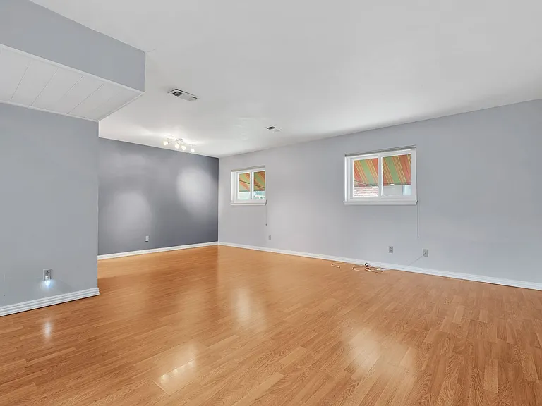 9827 Astronaut Dr — Photo 10