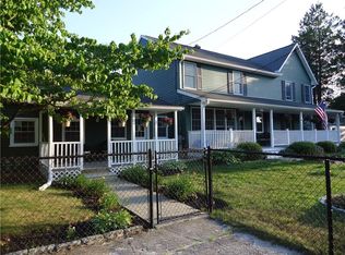 580 Old Main St, Coventry, RI 02816