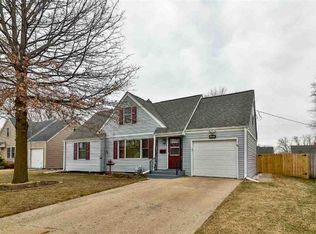 205 Theodore St, Loves Park, IL 61111