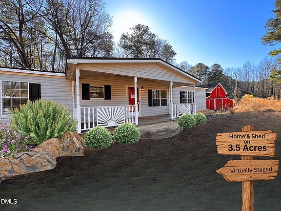 3rd image of 2108 Persimmon Cir