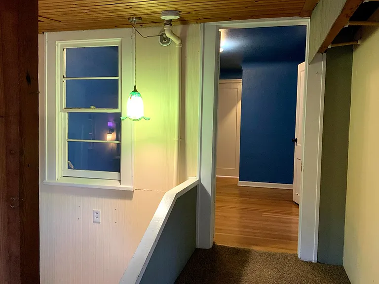 4 Bedroom, 1.5 Bath House — Photo 20