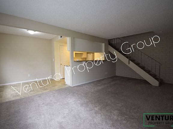 2nd image of 1122 Acadia Pl