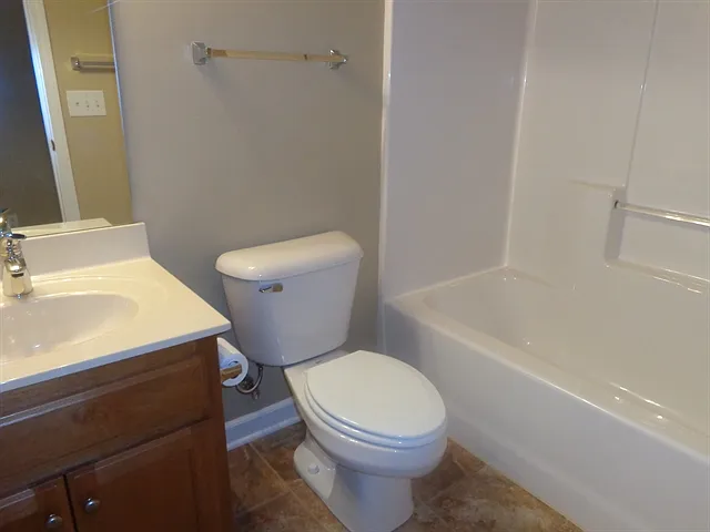 1167 Cynthia Ln — Photo 11