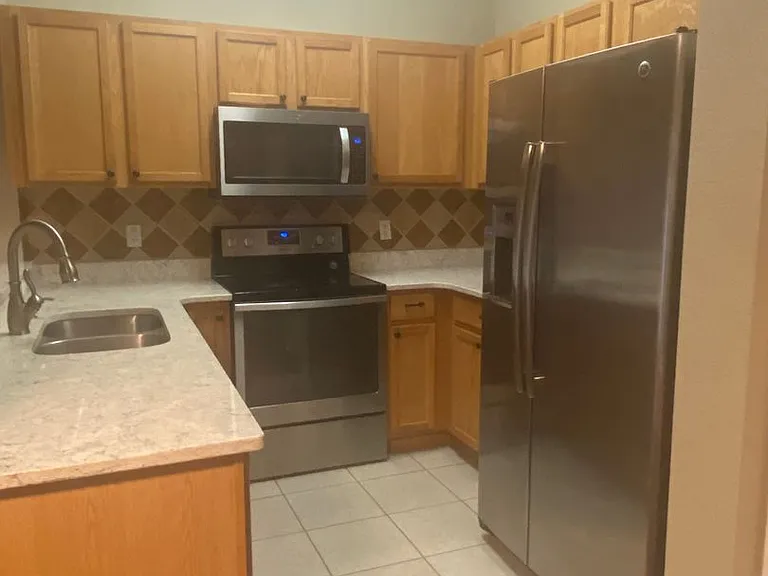 16339 Old Ash Loop — Photo 4