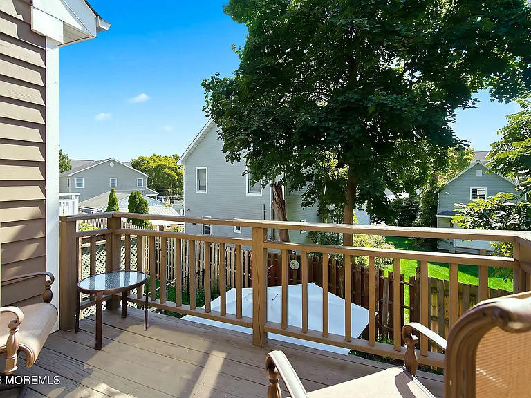 137 Marina Bay Ct — Photo 17