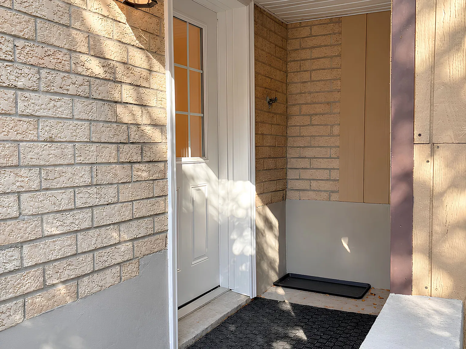 2 bed, $2,100 — Photo 1