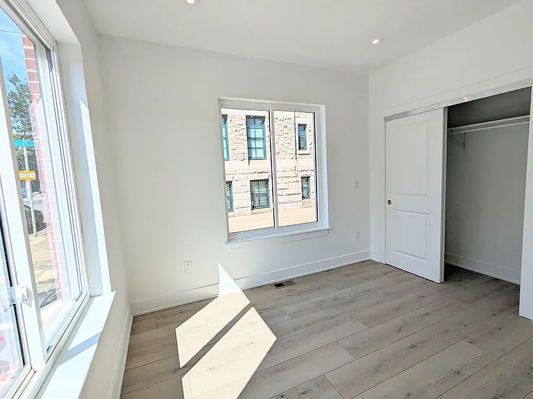 3015 W Oxford St #1 — Photo 6