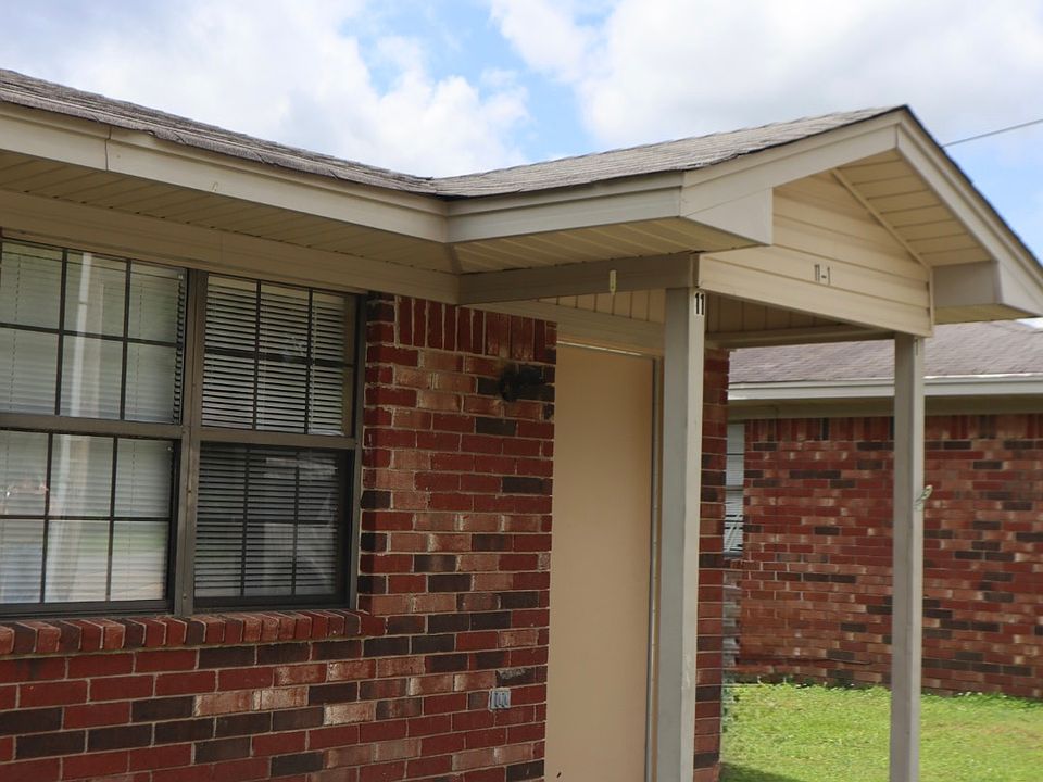 1st image of 55 Garrett Rd #2