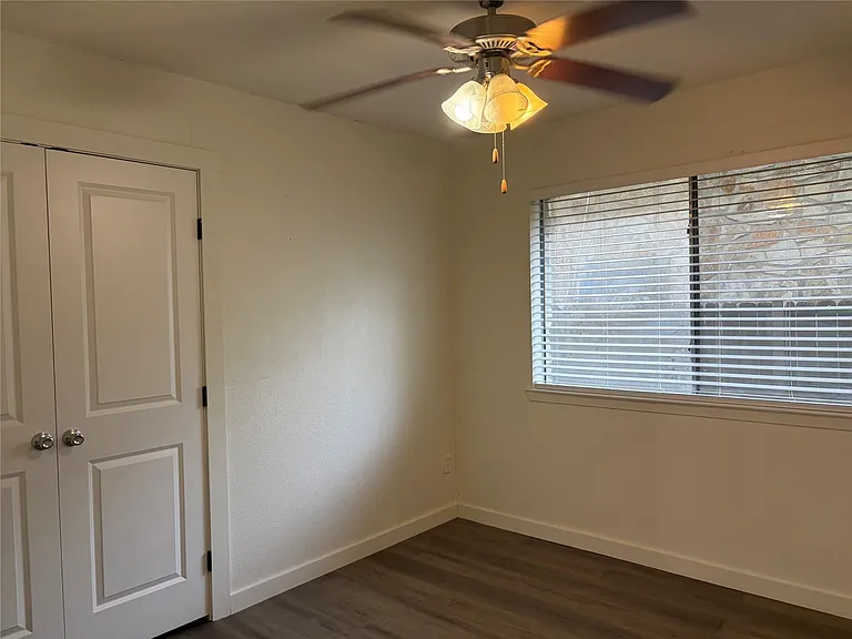 11913 Rennalee Loop — Photo 24