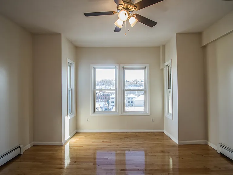 19 Wilson St #3 — Photo 5