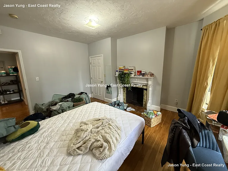 17 Highgate St #8 — Photo 9
