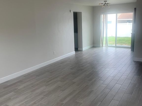 2nd image of 2708-2712 Benan Ct