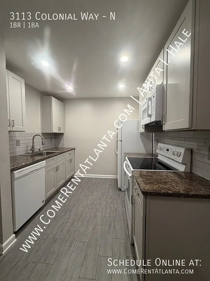 3113 Colonial #N Way — Photo 1