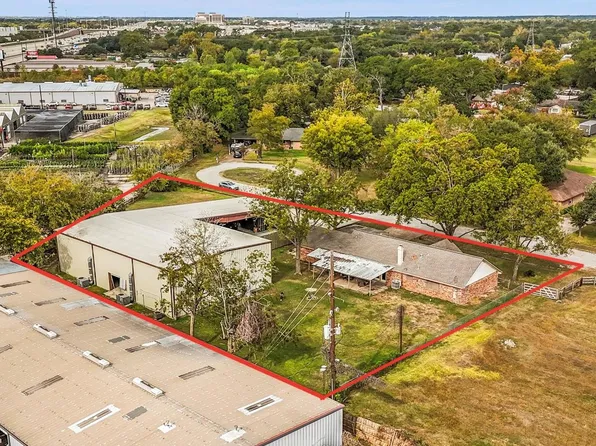 15811 Manning Drive, Cypress, TX 77429