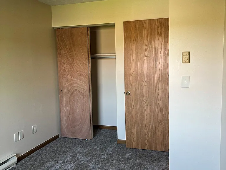 102 Regency Ct #A — Photo 11