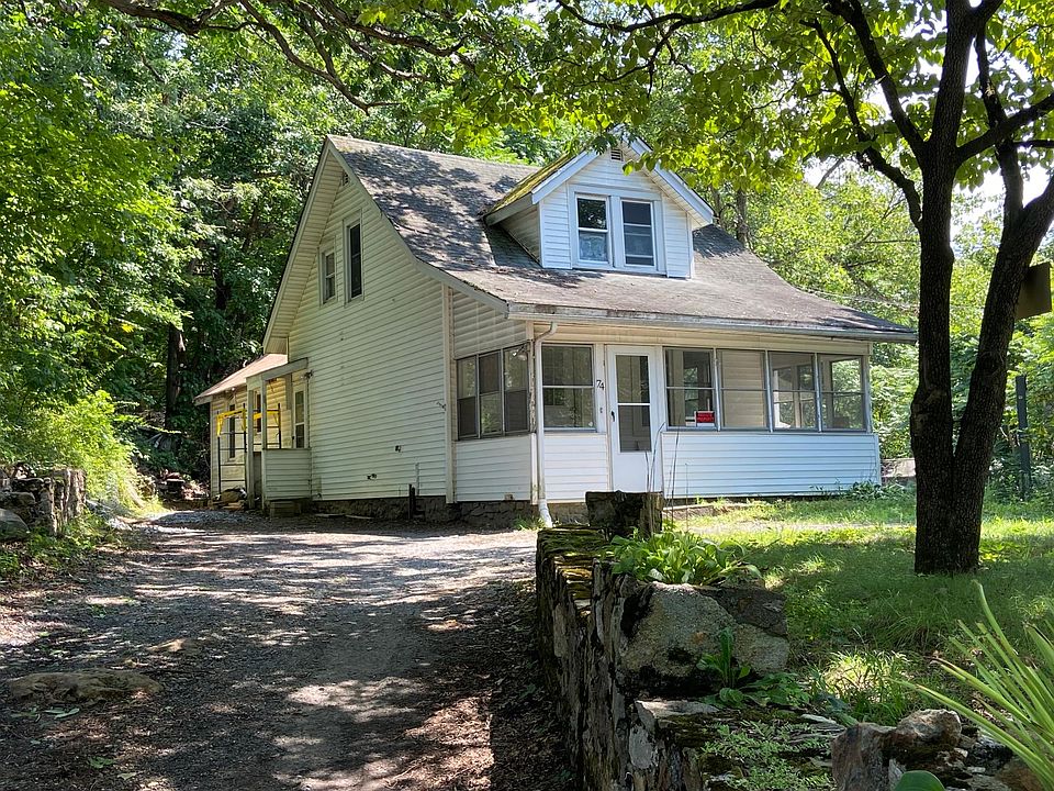 1st image of 74 5th Ave