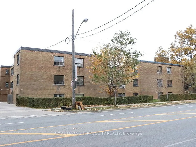 2548 Keele St #204 — Photo 2