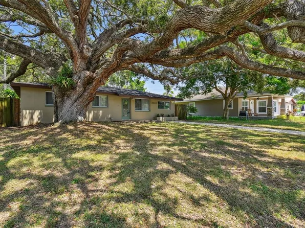 8995 Dream Way, Largo, FL 33773