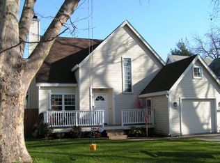 3195 B St, Sacramento, CA
