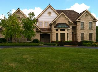 40102 N Goldenrod Ln, Wadsworth, IL 60083