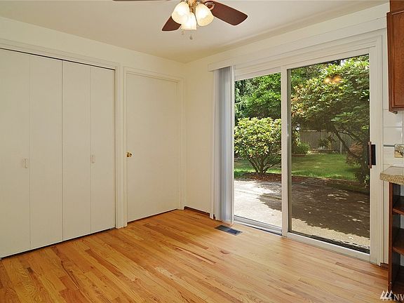 5th image of 2728 165th Ave NE