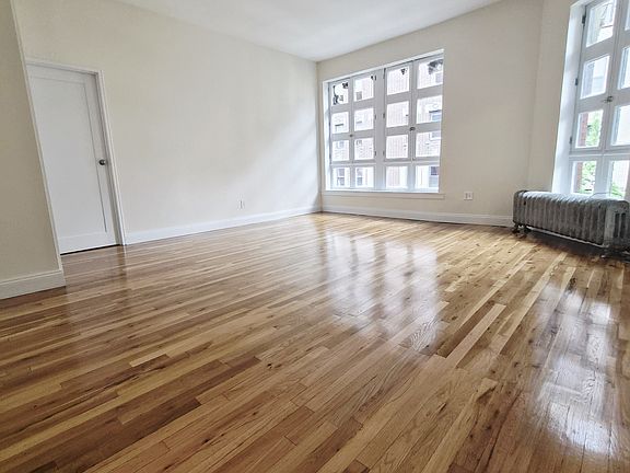 5th image of 350 W 85th St #56