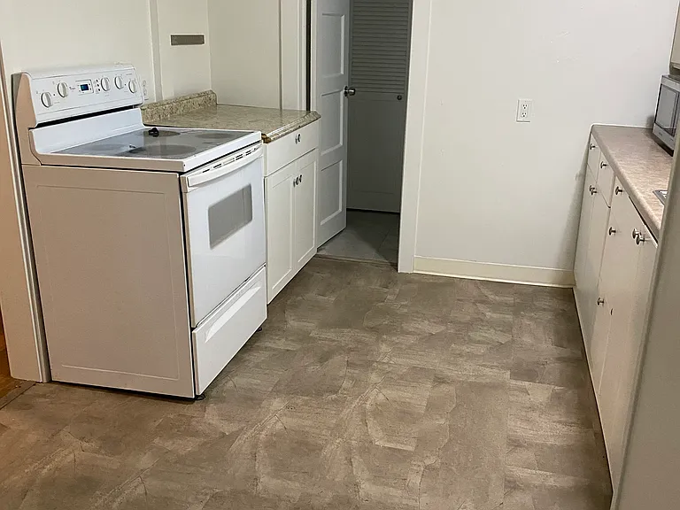 305 George Washington Way #1/2 — Photo 7
