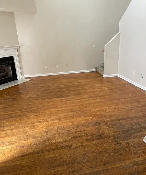 522 Bellmore Pl — Photo 4