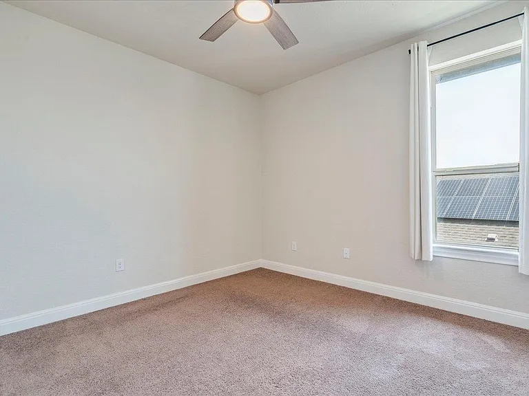 709 Kingston Pl — Photo 26