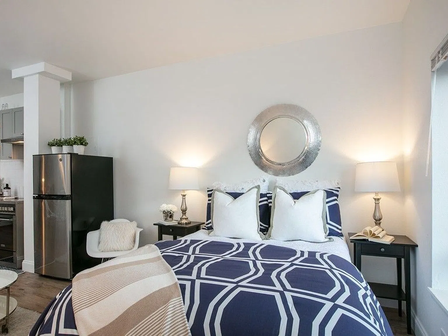 Mayn Suites — Photo 2