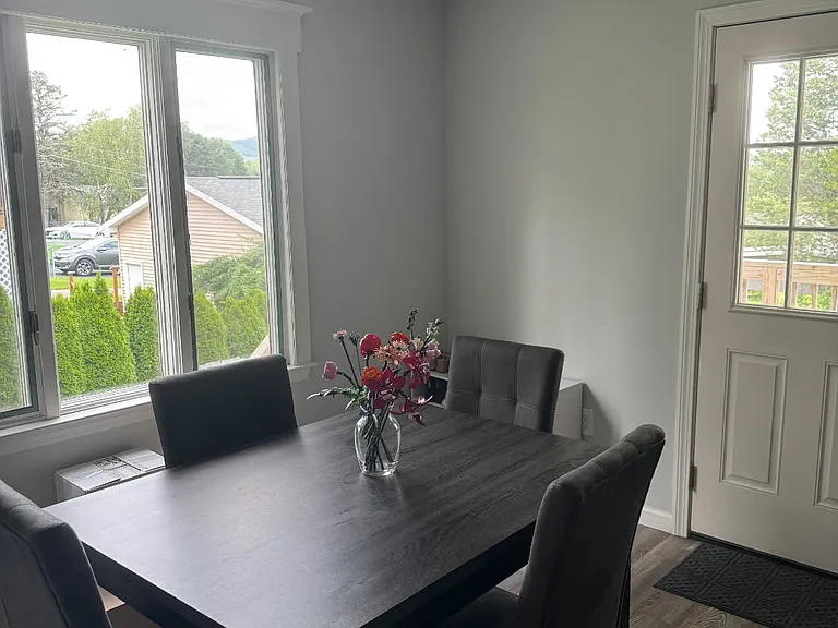 213 Robert St #215 — Photo 5