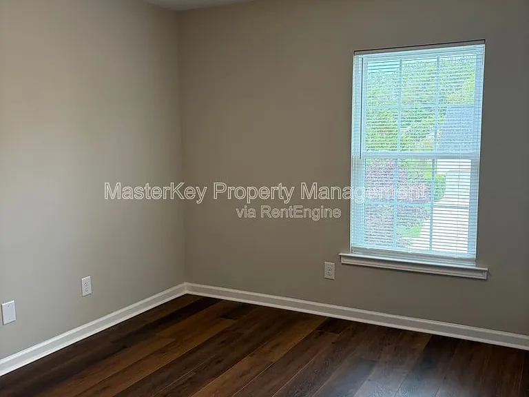 205 Downing Glen Dr — Photo 16