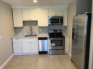 6405 Brann St, Oakland, CA 94605