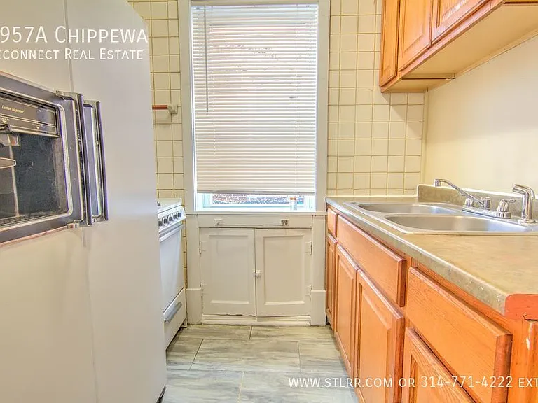 3957A Chippewa St — Photo 8