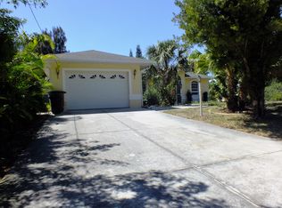 1303 Dorothy Ave N, Lehigh Acres, FL 33971
