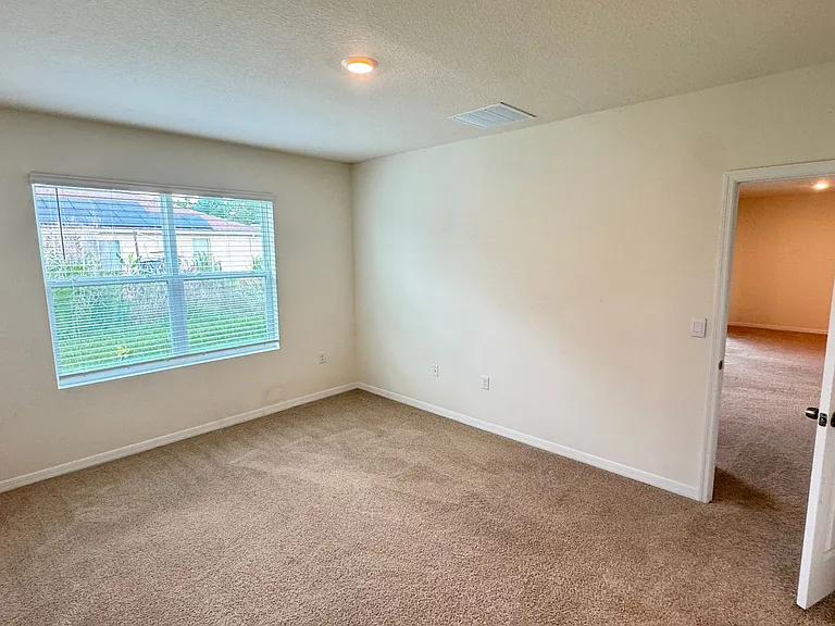 939 Stockport Dr — Photo 12