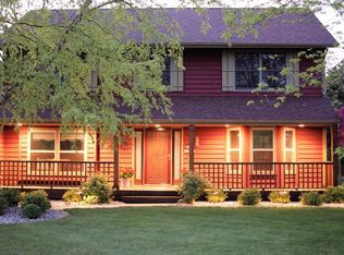 N42W32832 Mooring Line Dr, Nashotah, WI 53058