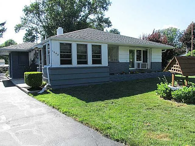 1642 Habbler Ave photo 1