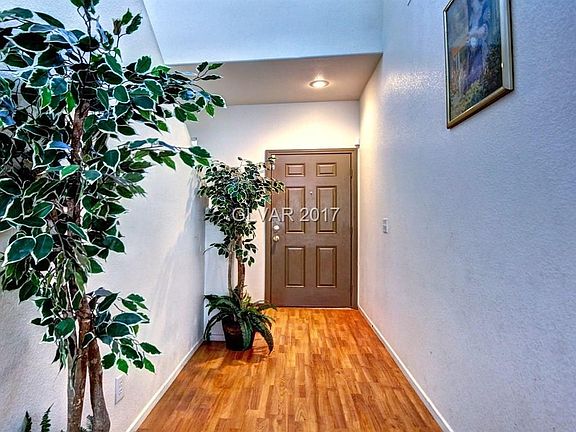 3rd image of 9059 Glennon Ave