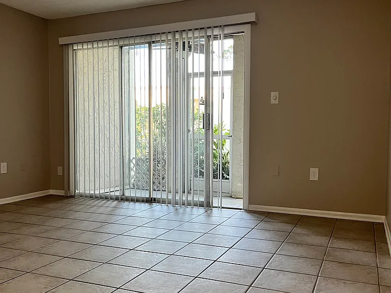 526 Orange Dr #25 — Photo 4