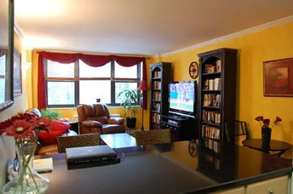 Sold by Corcoran | media 3